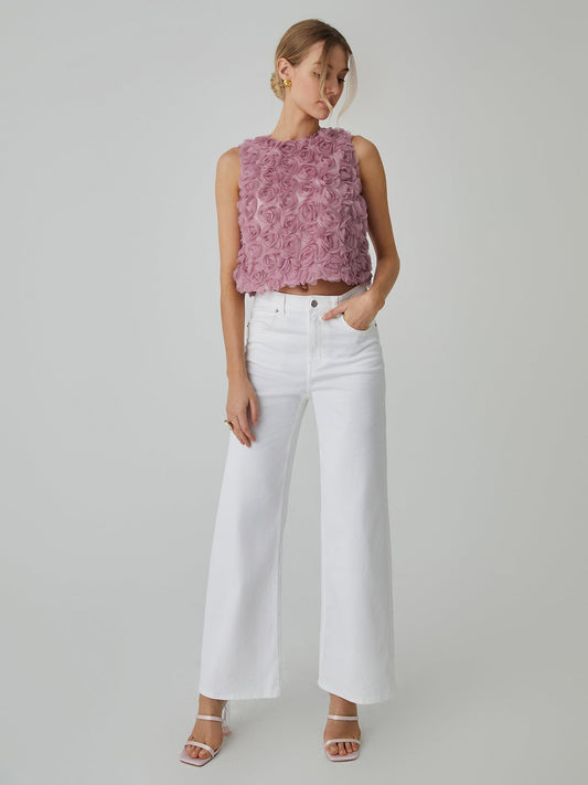 Blusa romántica con estampado floral variado