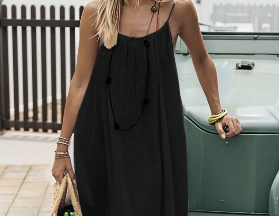 Vestido mini de seda en colores lisos, con fruncidos y espalda descubierta