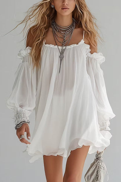 Vestido mini vaporoso de estilo bohemio con hombros al aire