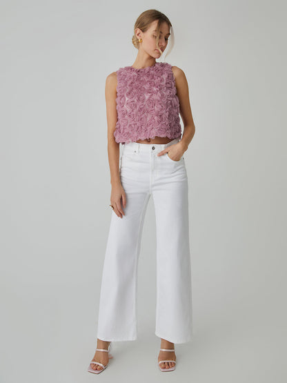 Blusa romántica con estampado floral variado