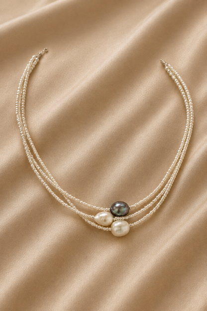 Collar de perlas de estilo antiguo