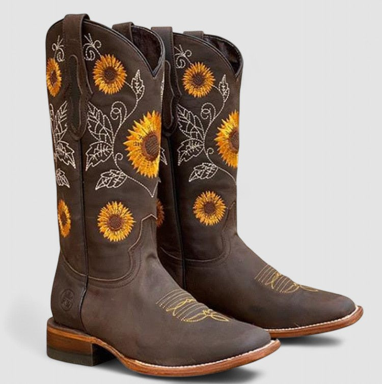 Savannah | Botas vaqueras con bordados florales