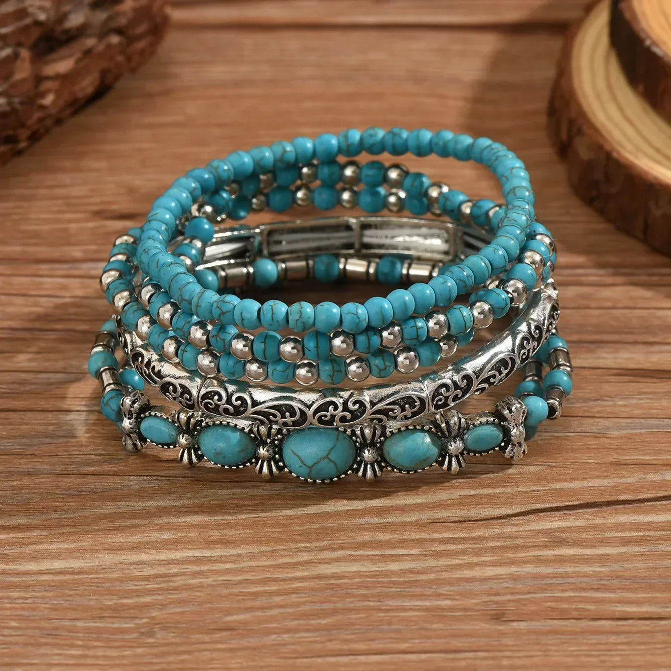 Conjunto de pulseras bohemias con cuentas turquesas