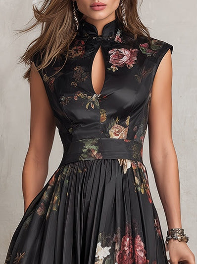 Vestido midi negro de satén plisado con escote en forma de ojo de cerradura