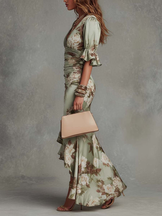Vestido largo asimétrico de satén con estampado floral verde