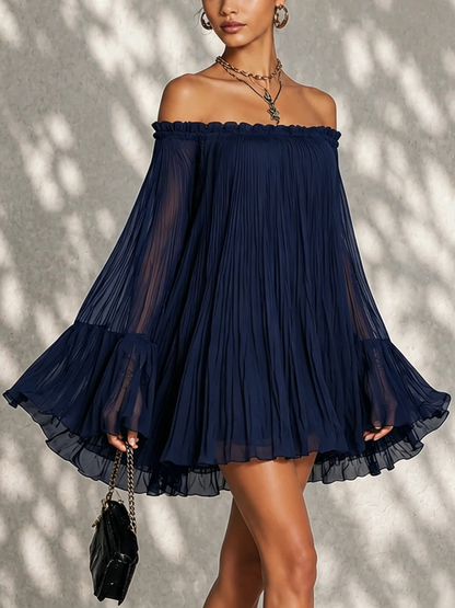 Vestido mini con mangas acampanadas y volantes