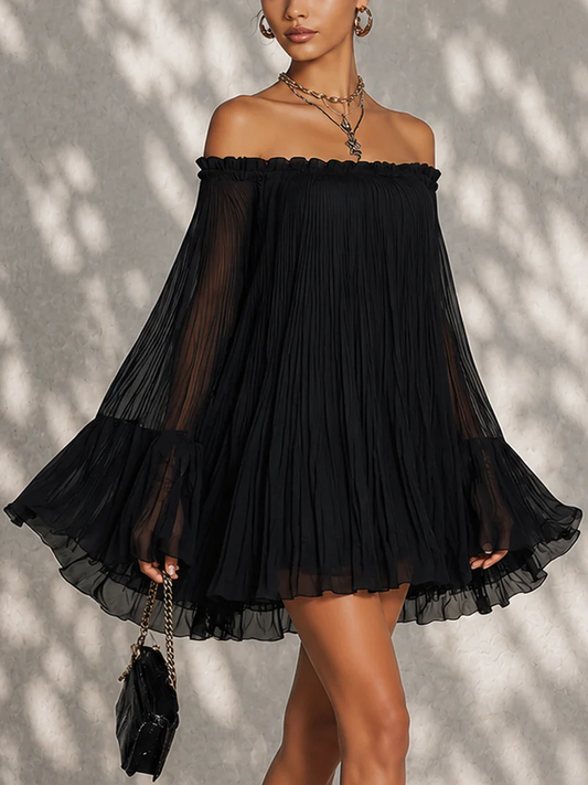 Vestido mini con mangas acampanadas y volantes