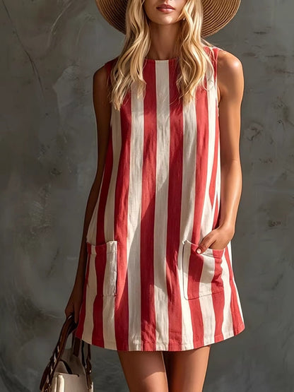 Vestido mini sin mangas a rayas con cuello redondo
