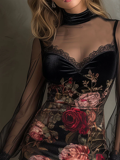 Vestido mini de tul con estampado de rosas y encaje