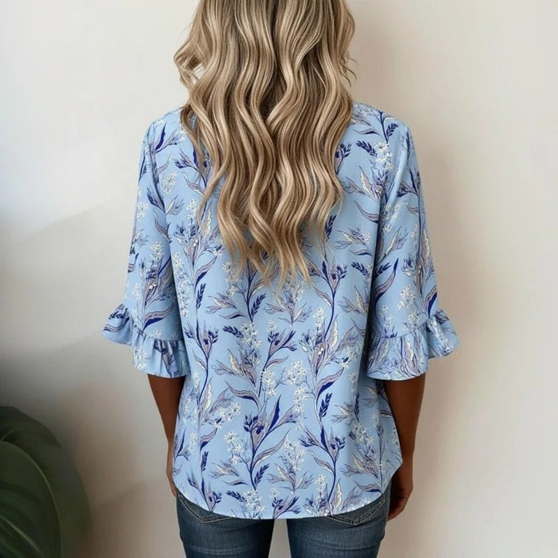 Blusa Floral Vintage Celeste – Elegancia Casual de Manga Acampanada