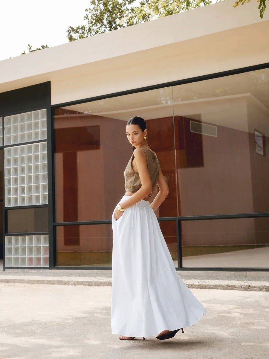 Falda Plisada de Algodón – Elegancia Atemporal