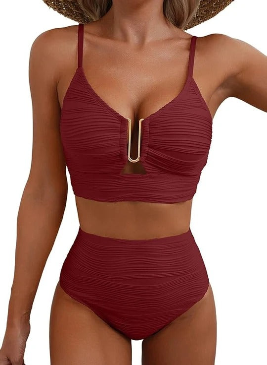 Bikini Elegance | Cintura Alta y Escote con Detalle Dorado