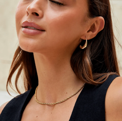 Pendientes Aura – Aros Dorados Minimalistas