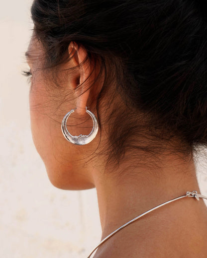 Pendientes Luna Éclipse | Elegancia inspirada en la luna