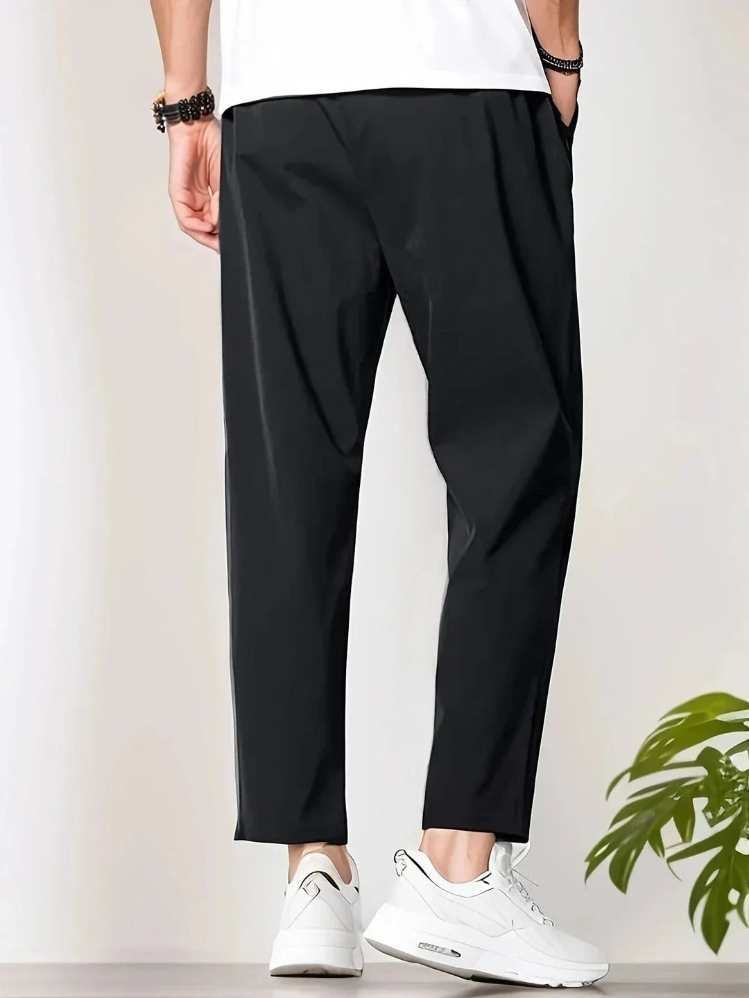 Pantalón Casual AeroFit | Ligero, Elástico y Muy Cómodo