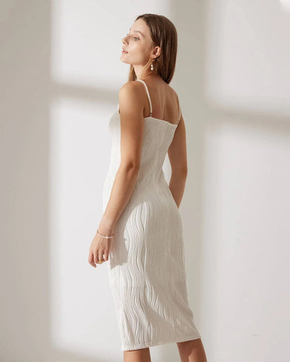 Vestido Élia Pearl Wave – Elegancia Texturizada