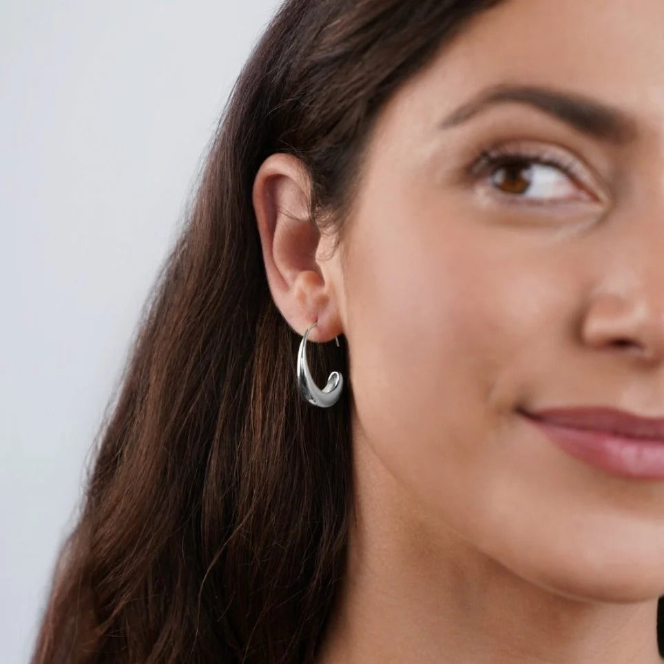 Pendientes Aura – Aros Dorados Minimalistas