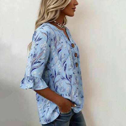 Blusa Floral Vintage Celeste – Elegancia Casual de Manga Acampanada