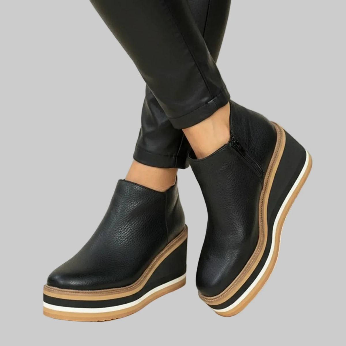 Merle | Botines de cuña con cremallera